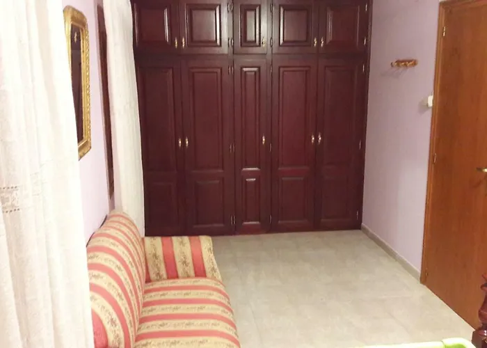 Casa Sarinena * 아다후에스카